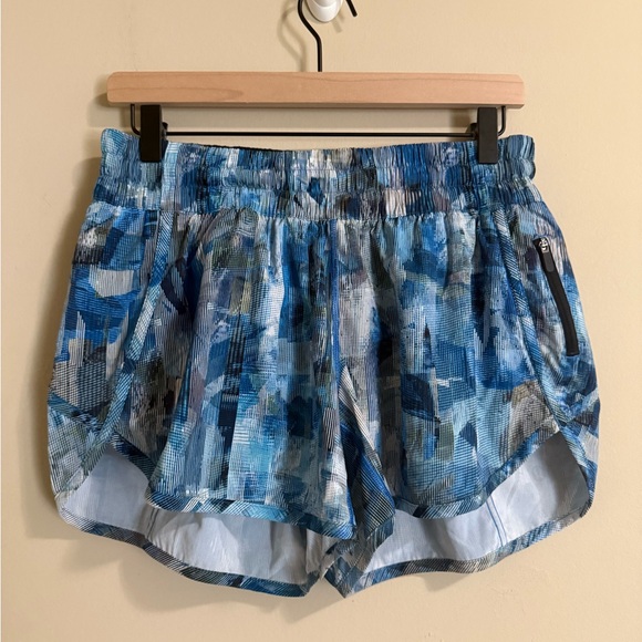Lululemon Womens Tracker Running Short V Size 10 Sun Dazed Multi Blue Pockets - Picture 1 of 5